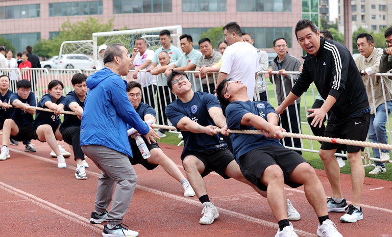 職工拔河賽  喜迎國慶節(分離圖)923(3096403)-20240923093115_副本.jpg